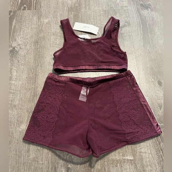 Stella McCartney***Burgundy Lingerie Set**Small $460 - Picture 4 of 4
